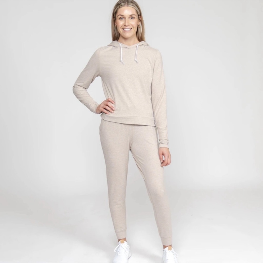 Rhoback Performance Pullover Hoodie